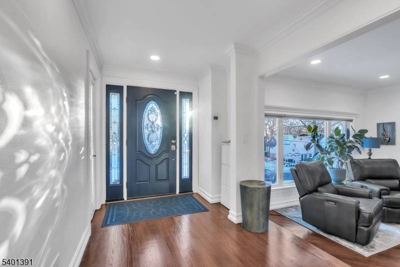 Welcome to The Highland Standard, a thoughtfully upgraded residence located in the desirable town of Maplewood, NJ.