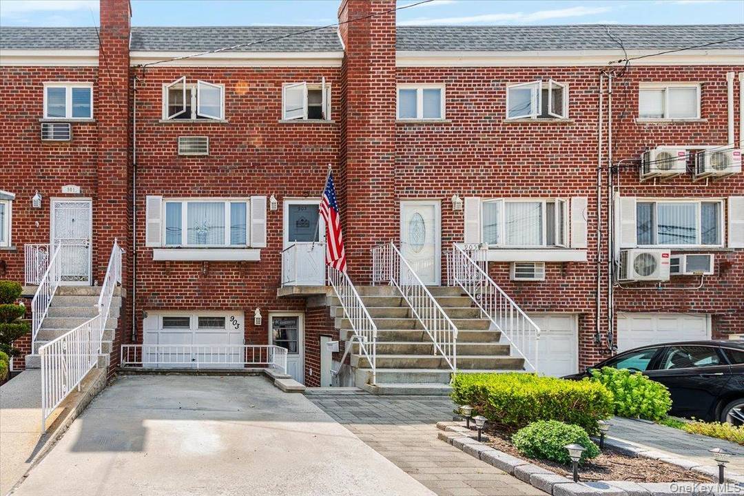 Spacious and well maintained brick home in the heart of Throggs Neck, just off East Tremont Avenue.
