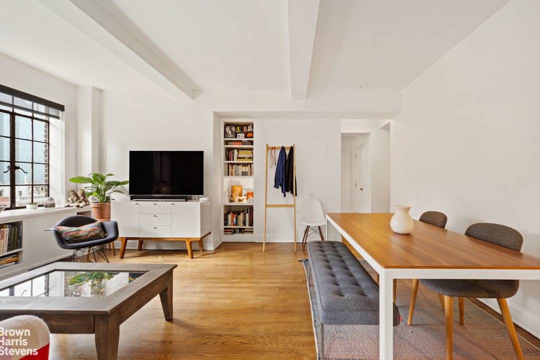 Located in Tudor City's coveted Prospect Tower, this high floor two bedroom, two bath residence flooded with natural light offers sweeping skyline views from three exposures and timeless prewar charm.