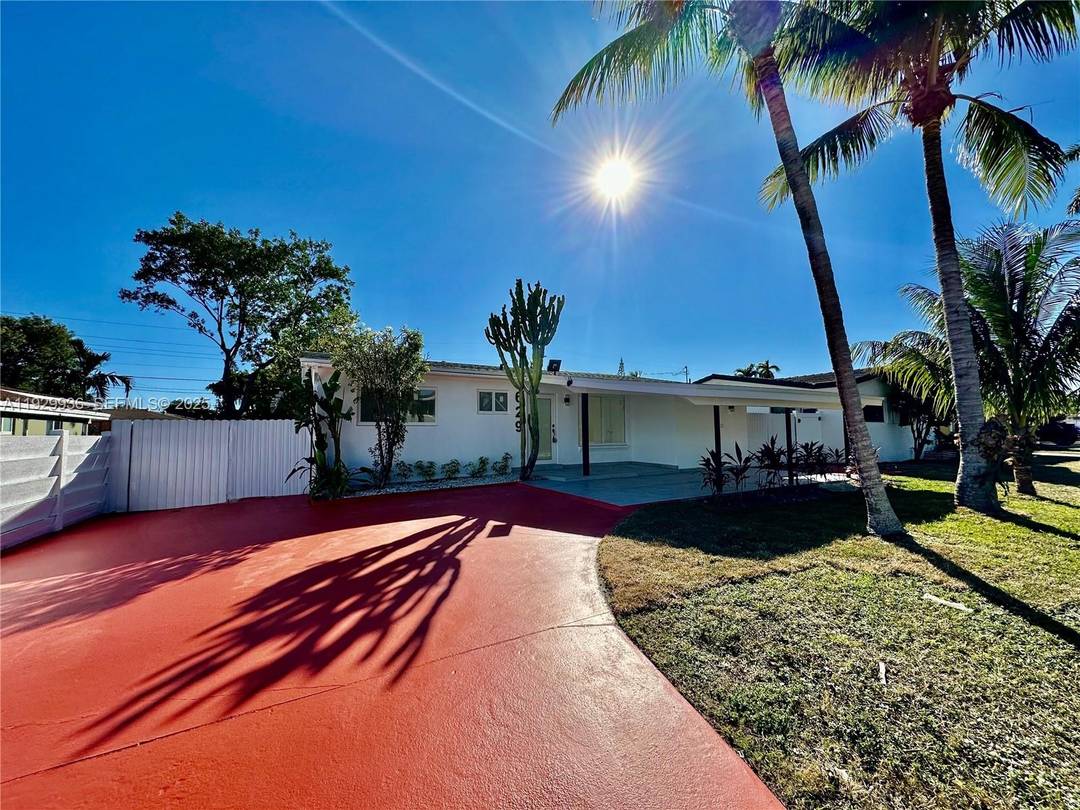 xFully renovated home in prime Hallandale location 3 beds 2 bath, minutes from Hallandale Blvd and in a great zone.