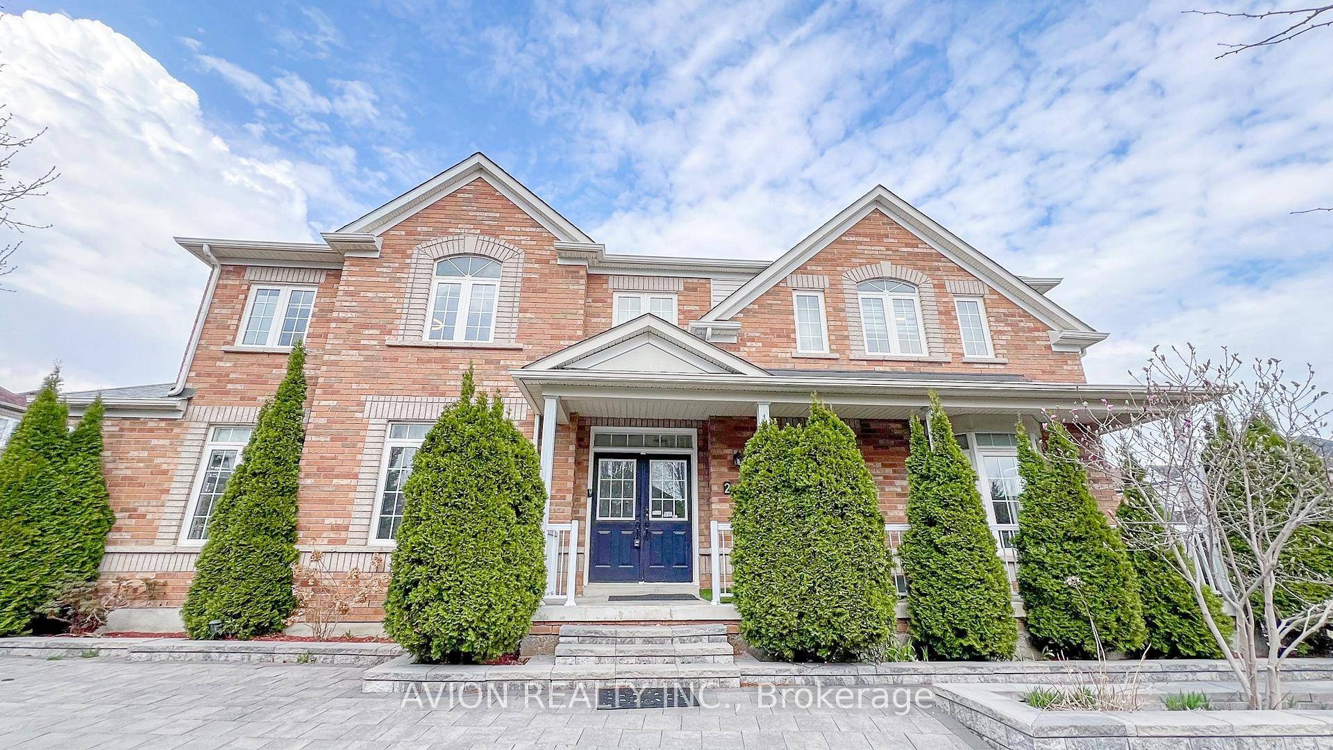 Rarely Offered In Sought After Greensborough !