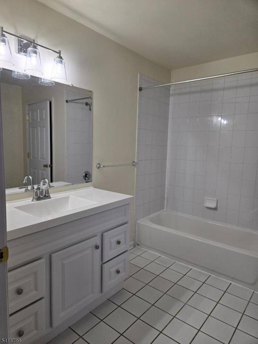 Pinelli Dr Piscataway Twp. New Jersey Single-Family