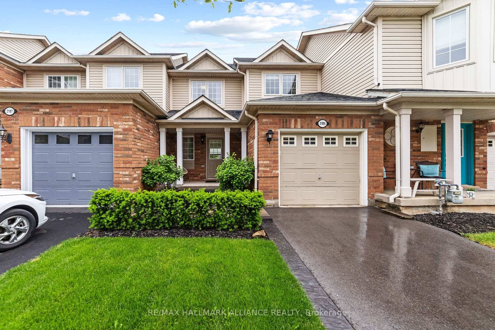 ACT NOW, THIS PRICE IS HOT Welcome to your next chapter on Baronwood Drive !