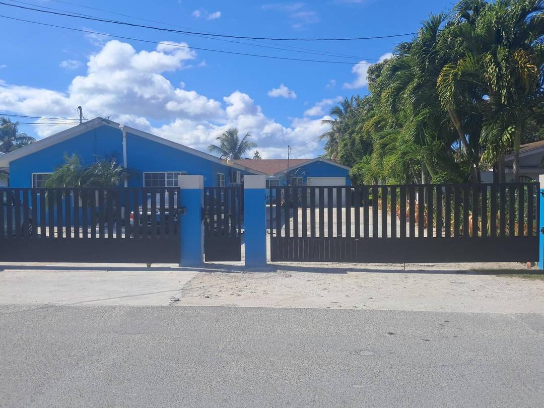 SPRINGFIELD ROAD Fourplex New-Providence