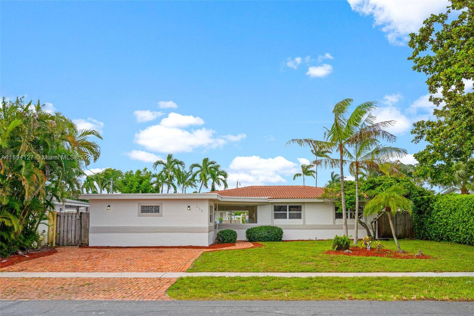 Welcome to Cypress Harbor one of Pompano Beach s most desirable waterfront communities !