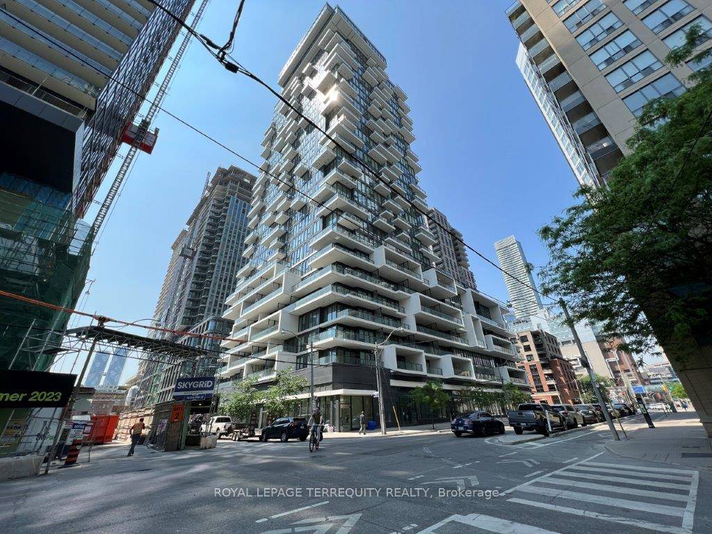 Spacious 1 Bedroom At 88 North With Fantastic City Views.