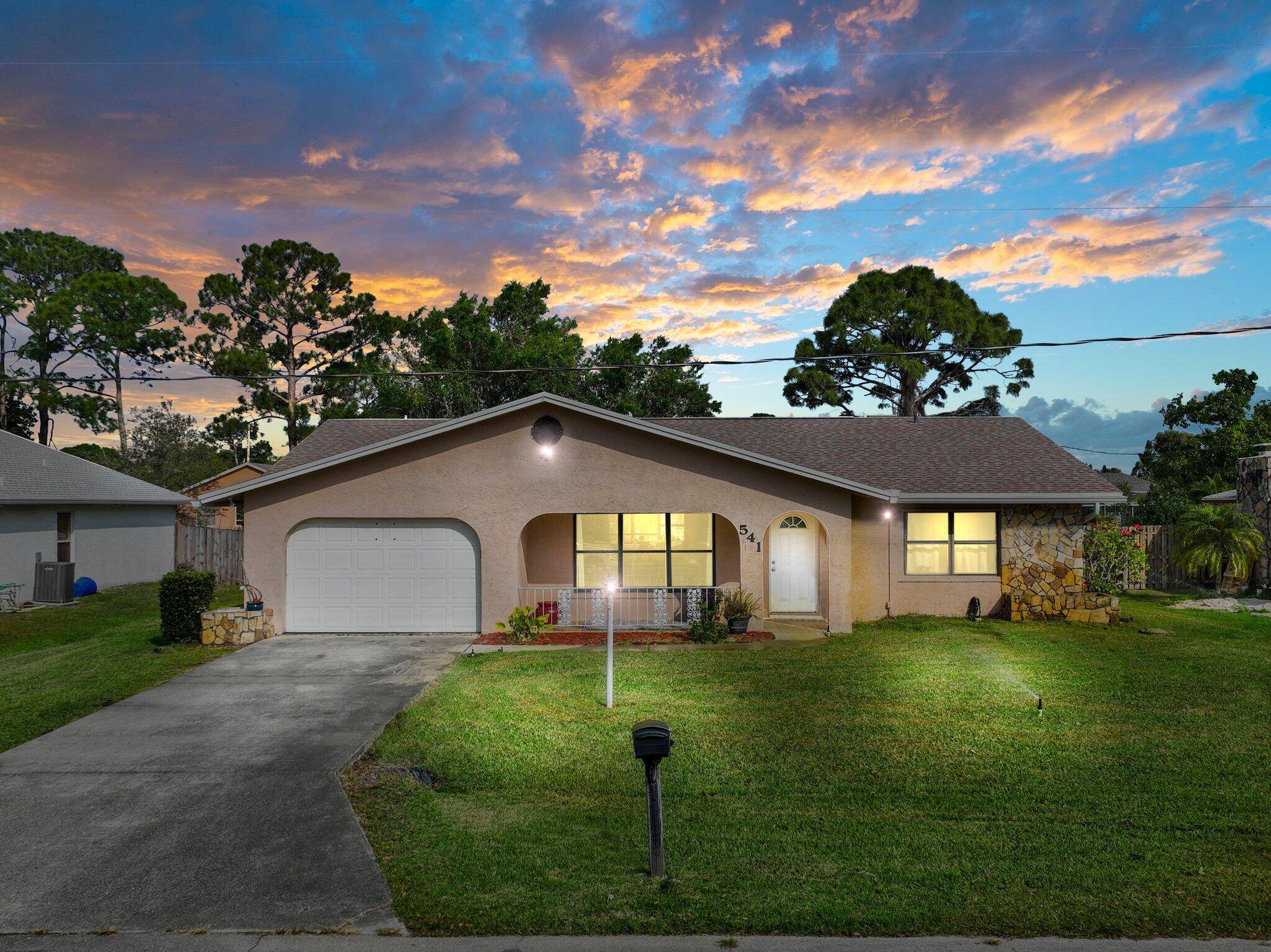 Location ! Location ! Discover this Immaculate CBS 2 bedroom possible 3 Bedroom, 2 bath, 1.