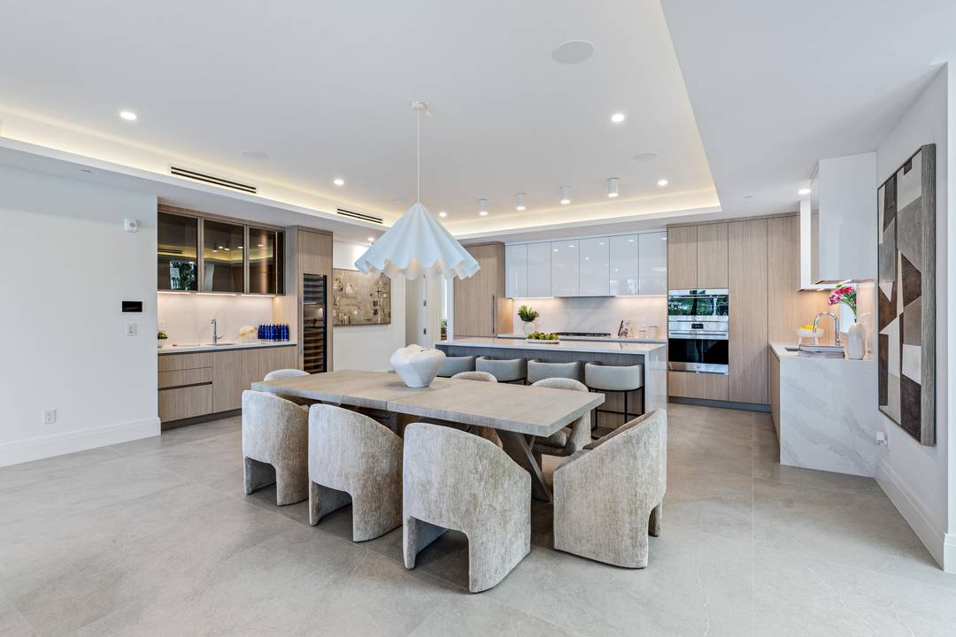 Serene offers an exclusive collection of eight meticulously designed residences, each featuring 4 bedrooms and 4.