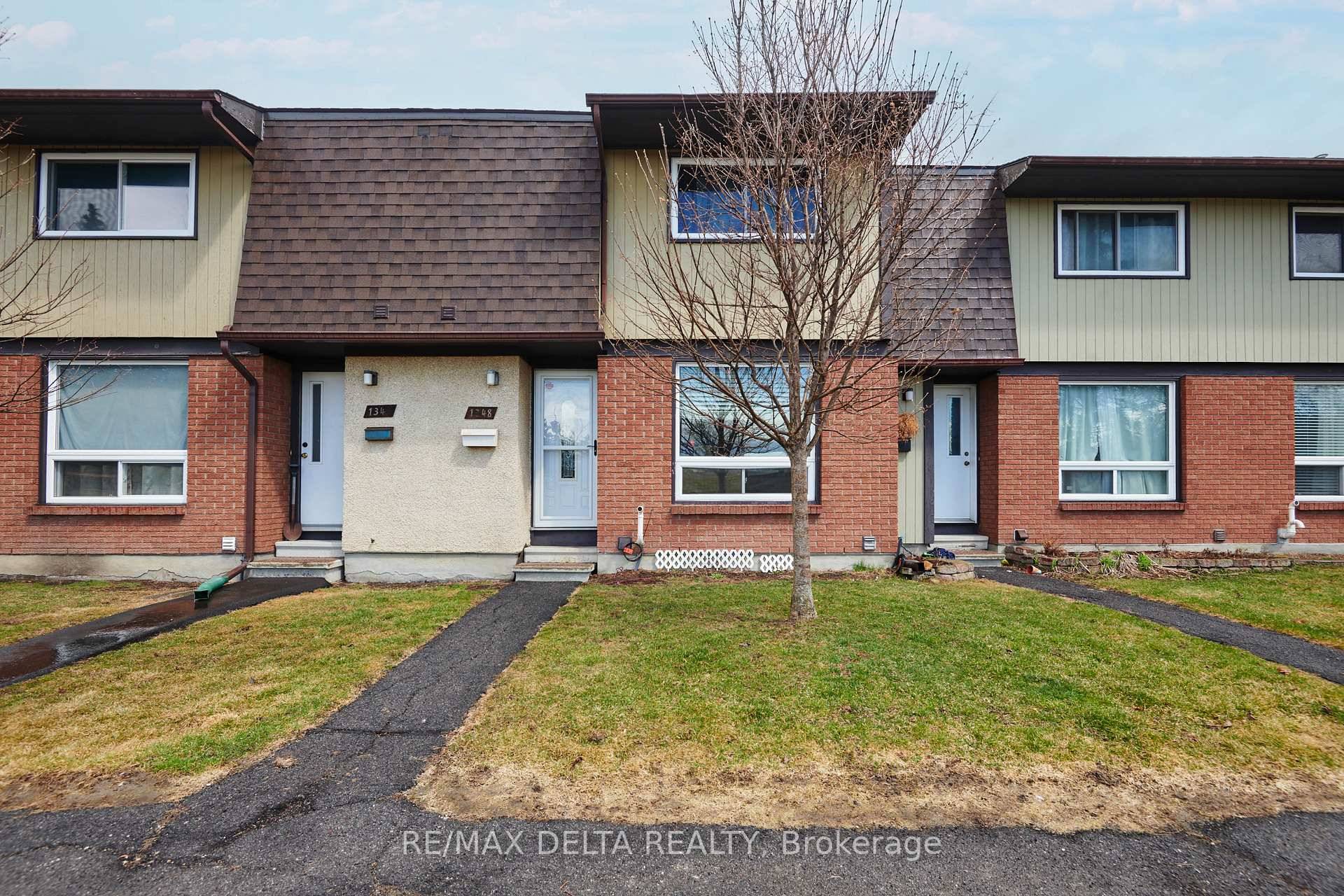 Welcome home ! This stylish, beautifully updated well kept 3 bedroom, 2 bathroom townhouse condo is move in ready.