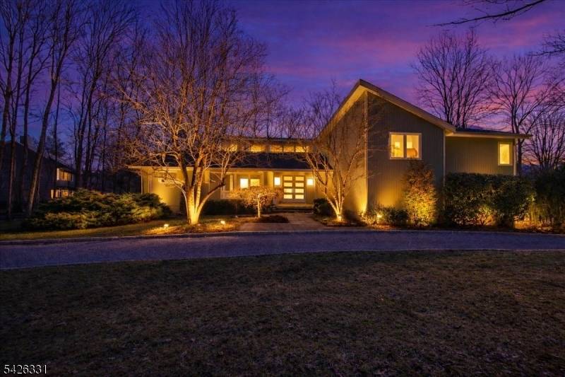 Welcome to this beautiful 4 bedroom, 3.