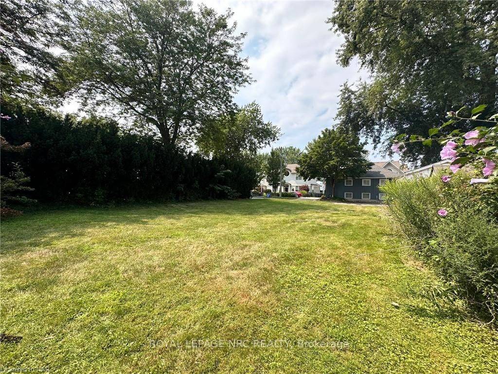 This is a great opportunity to build your new dream home right here in Port Dalhousie !