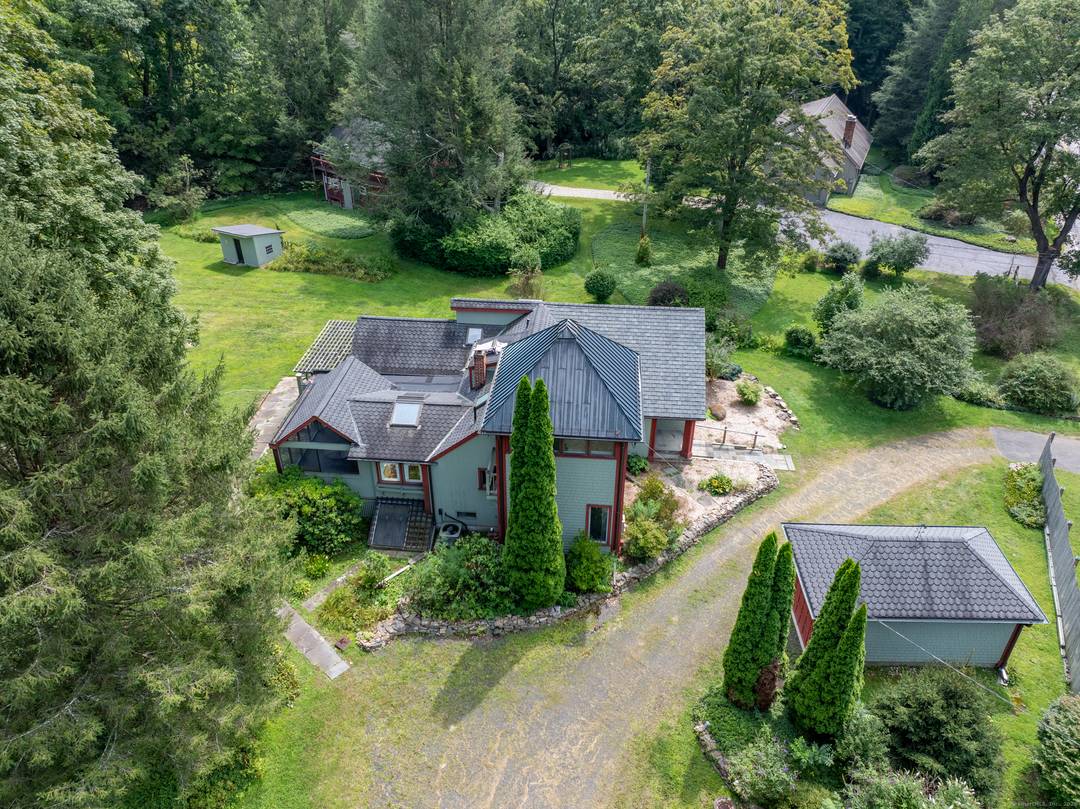 Back on Market due to buyers fianacing denile !