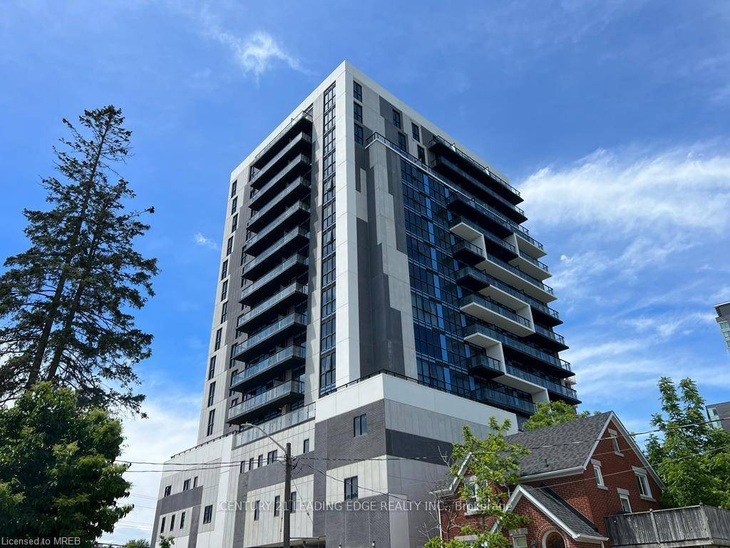 Discover contemporary living at its best in this stylish condo, perfectly located in the heart of downtown Waterloo.