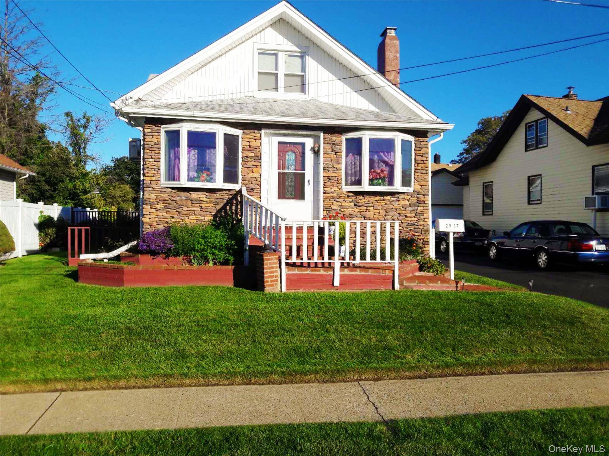 This stunning single family home offers 5 bedrooms and 3 full baths, featuring elegant hardwood floors throughout.