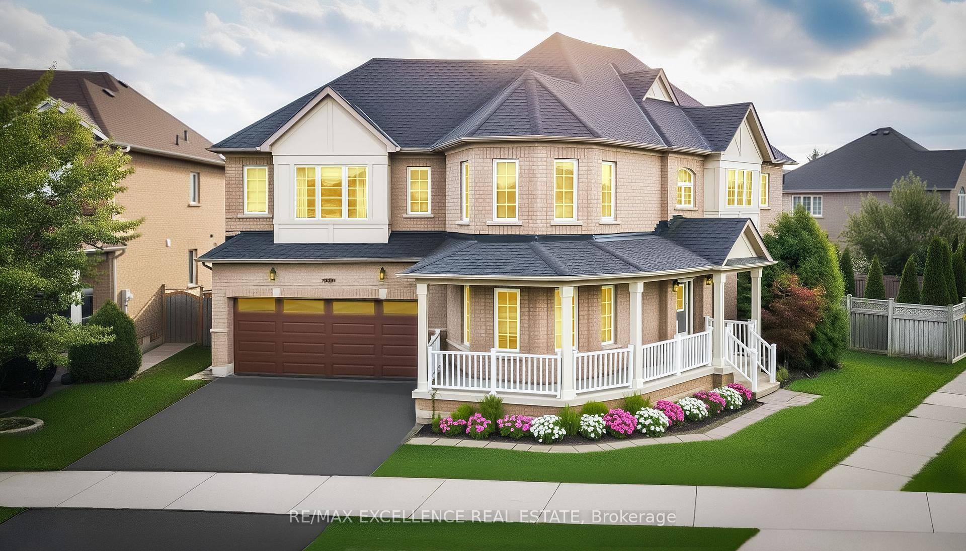 Beautiful 2 storey detached home offering 4 spacious bedrooms, 2.