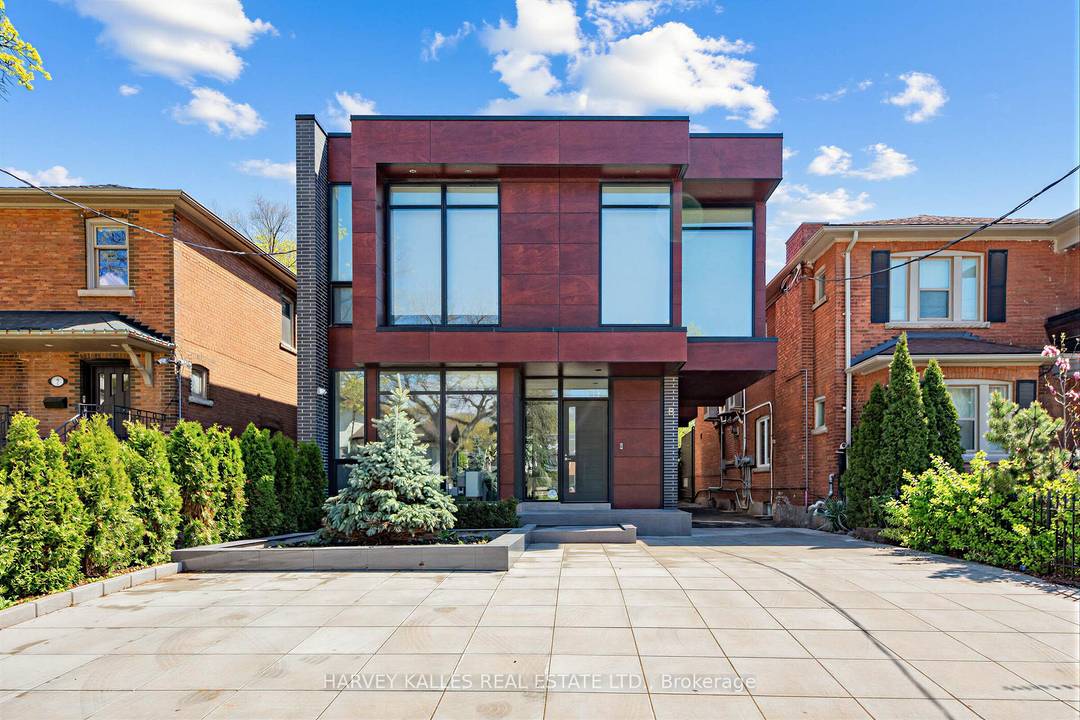 Welcome To The Most Spectacular Residence In North Forest Hill.