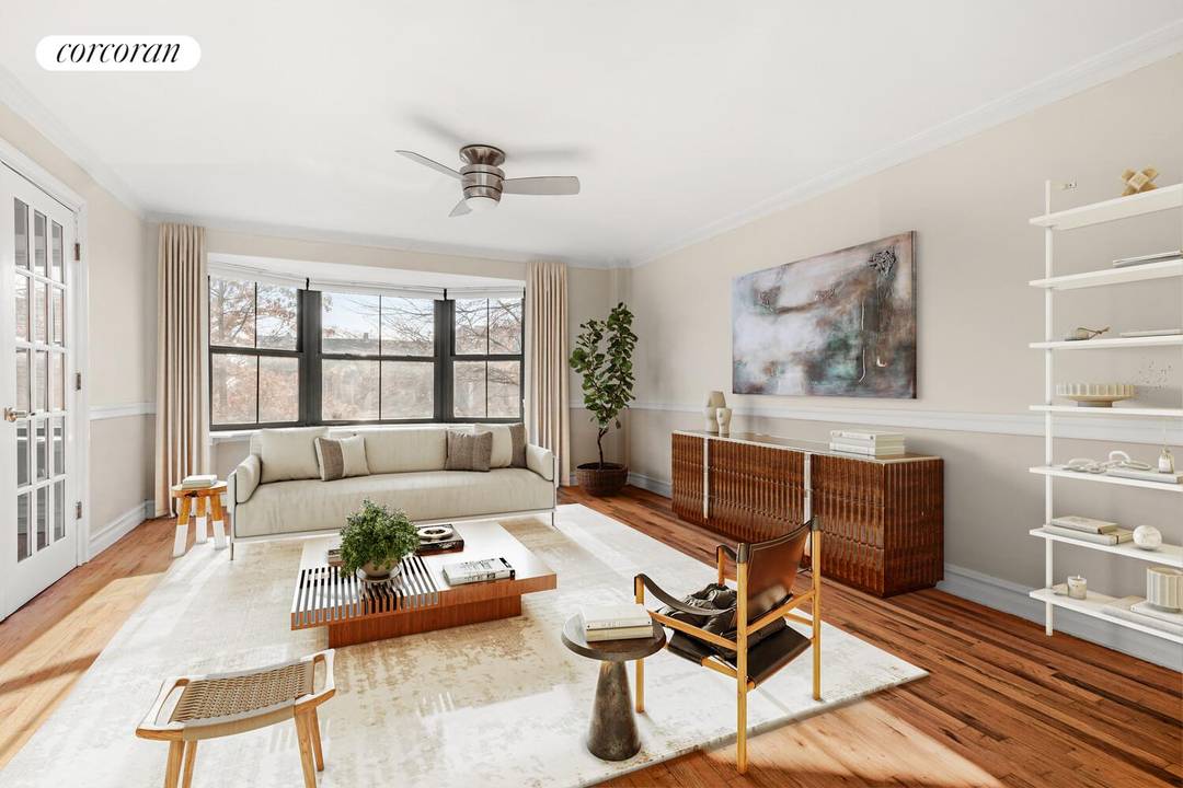 Situated in the heart of Windsor Terrace, this one bedroom home offers great light, quiet views, and a comfortable layout.