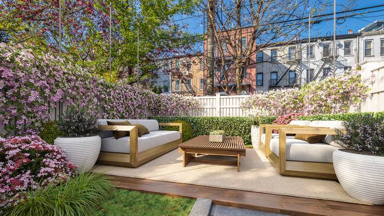Enter on the first floor of a privately owned, four unit building, and you'll find this duplex Brooklyn home.