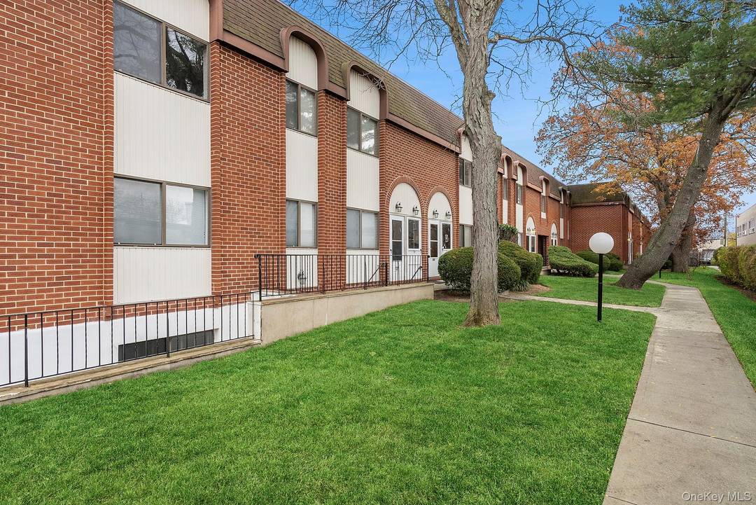 2nd Flr Large, All New 3Br Apt.