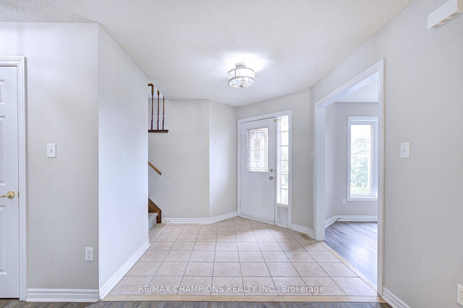 Beautiful 4 2 Bedroom Detached Home with Finished Basement with separate Entrance Laminate Floor Family Room With Fireplace Modern Kitchen with Quartz Countertop, Stainless Steel Appliances amp ; B Fast ...