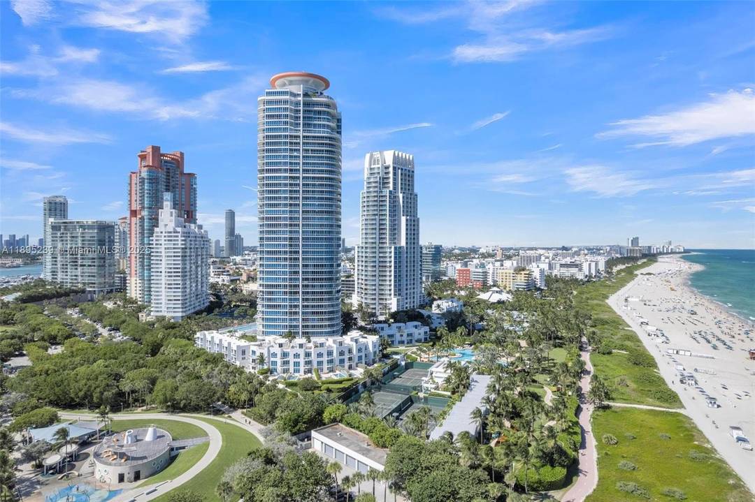 Experience luxury living in this exquisite 1, 897 sq ft 2 bedroom, 2 baths residence on the prestigious Continuum on South Beach.