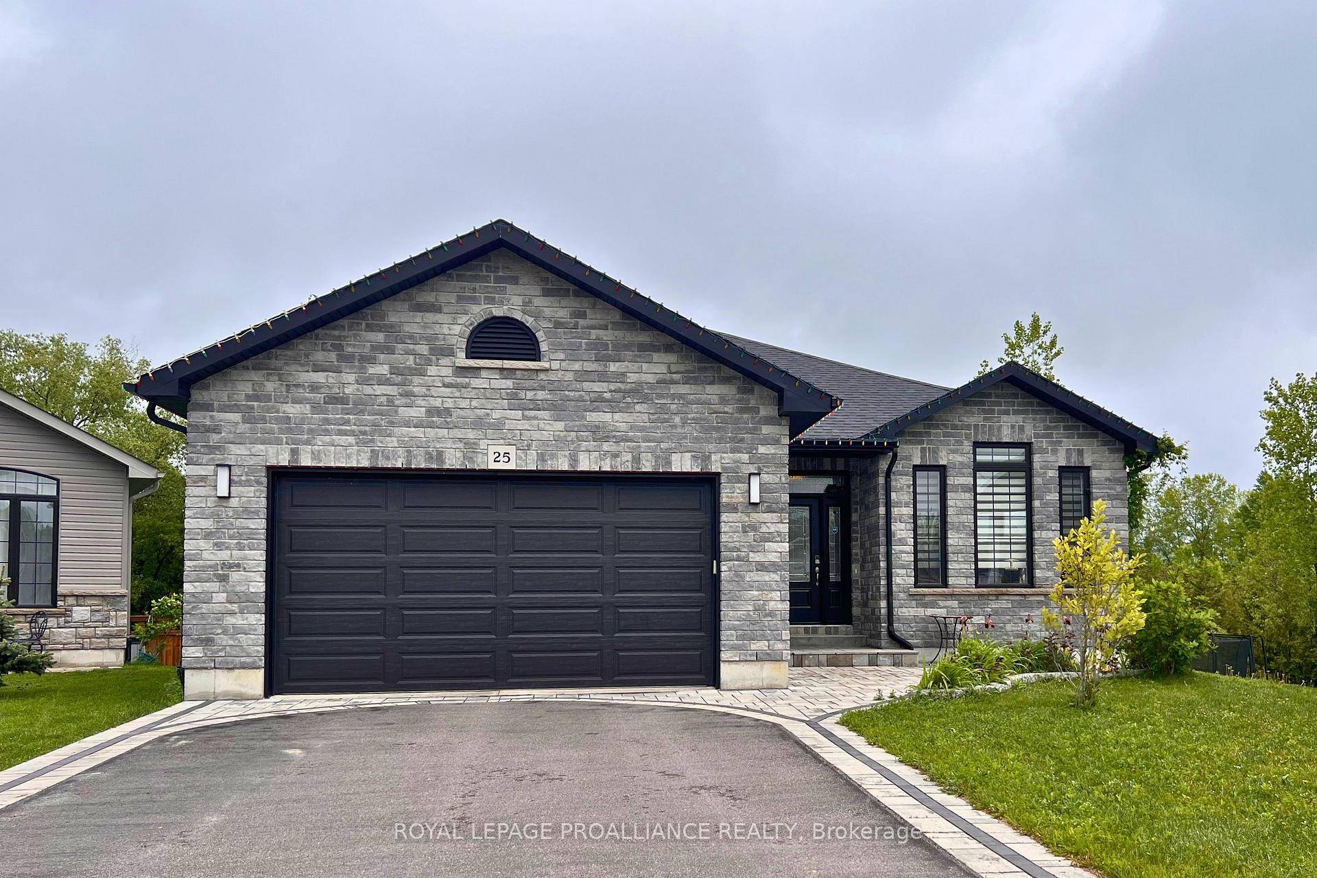 Ideal for large or multi generational families, this exceptional 5 bedroom, 3 bathroom bungalow offers space, privacy, and modern comfort.