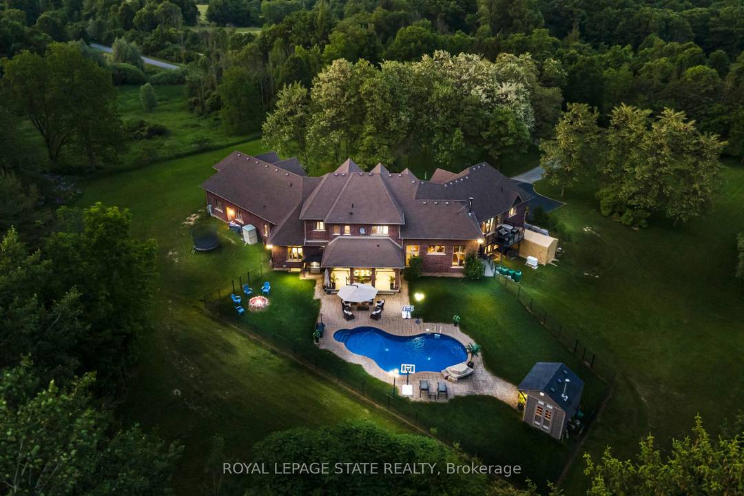An extraordinary estate where luxury living meets the tranquility of nature.