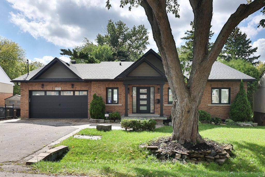 Welcome To 1520 Drymen Crescent, An Extraordinary Home Nestled In The Heart Of Prestigious Mineola.