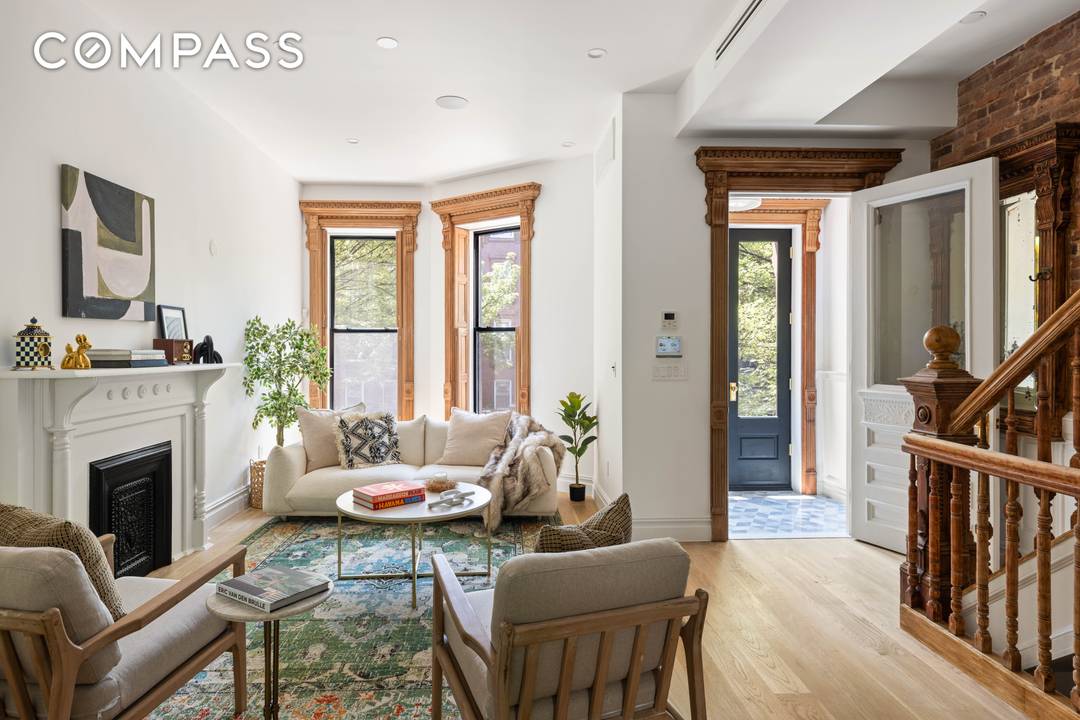 Discover elevated townhouse living at 521 Monroe, a brilliantly reimagined two family brownstone in the heart of vibrant Bedford Stuyvesant.