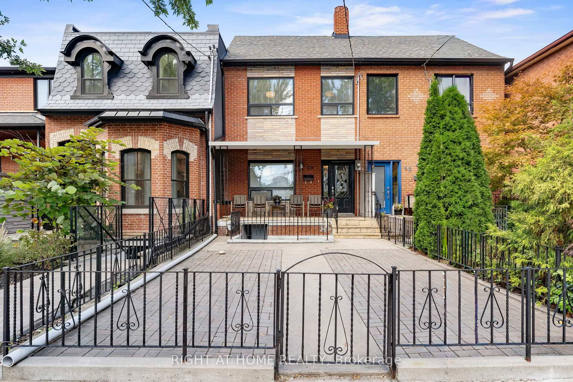 Welcome to this beautiful 3 plus 1 bedroom home that has been in the family for 52 years.
