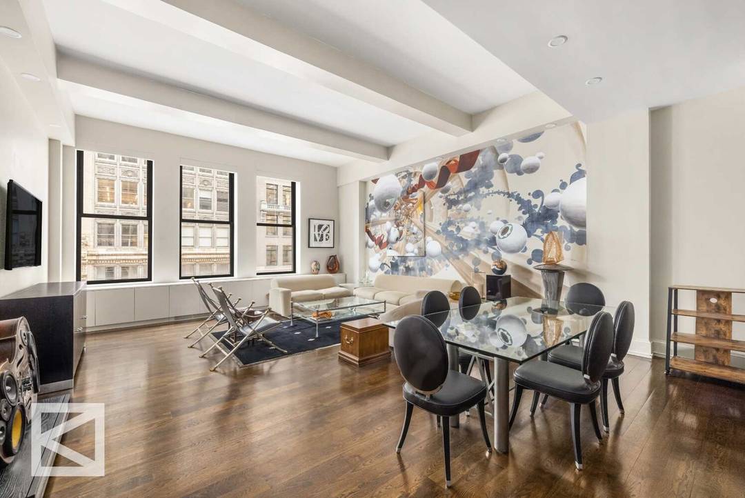 Soaring above Park Avenue South, this distinguished two bedroom, two and a half bath residence offers dramatic scale, refined upgrades, and timeless downtown elegance.