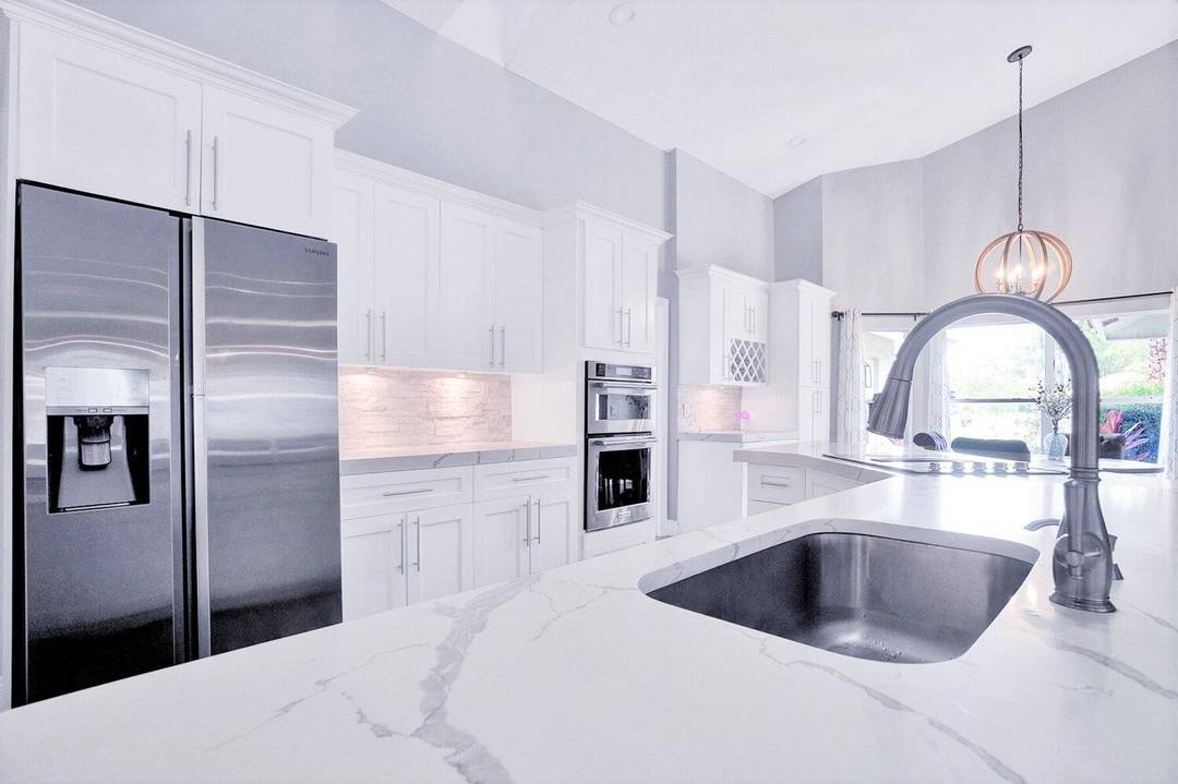 Luxury Turn Key is golf cart distance to WEF !