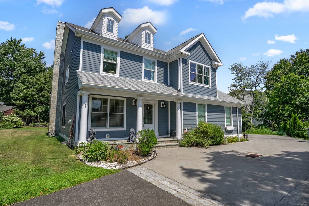 Don't miss this rare rental in sought after Black Rock !