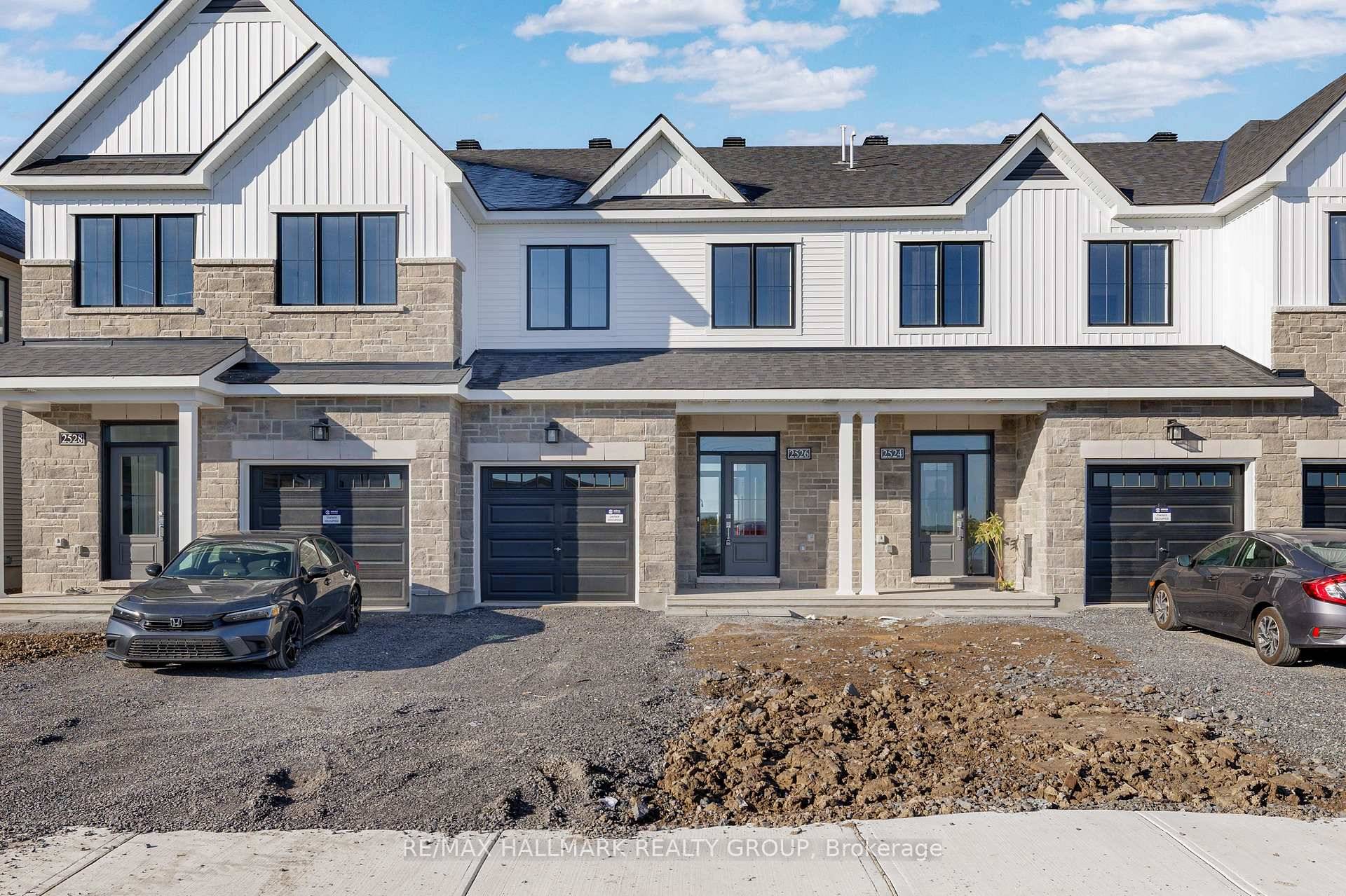 Welcome to 2526 Esprit Drive, a brand new, never lived in townhome in the desirable Avalon community of Orleans !