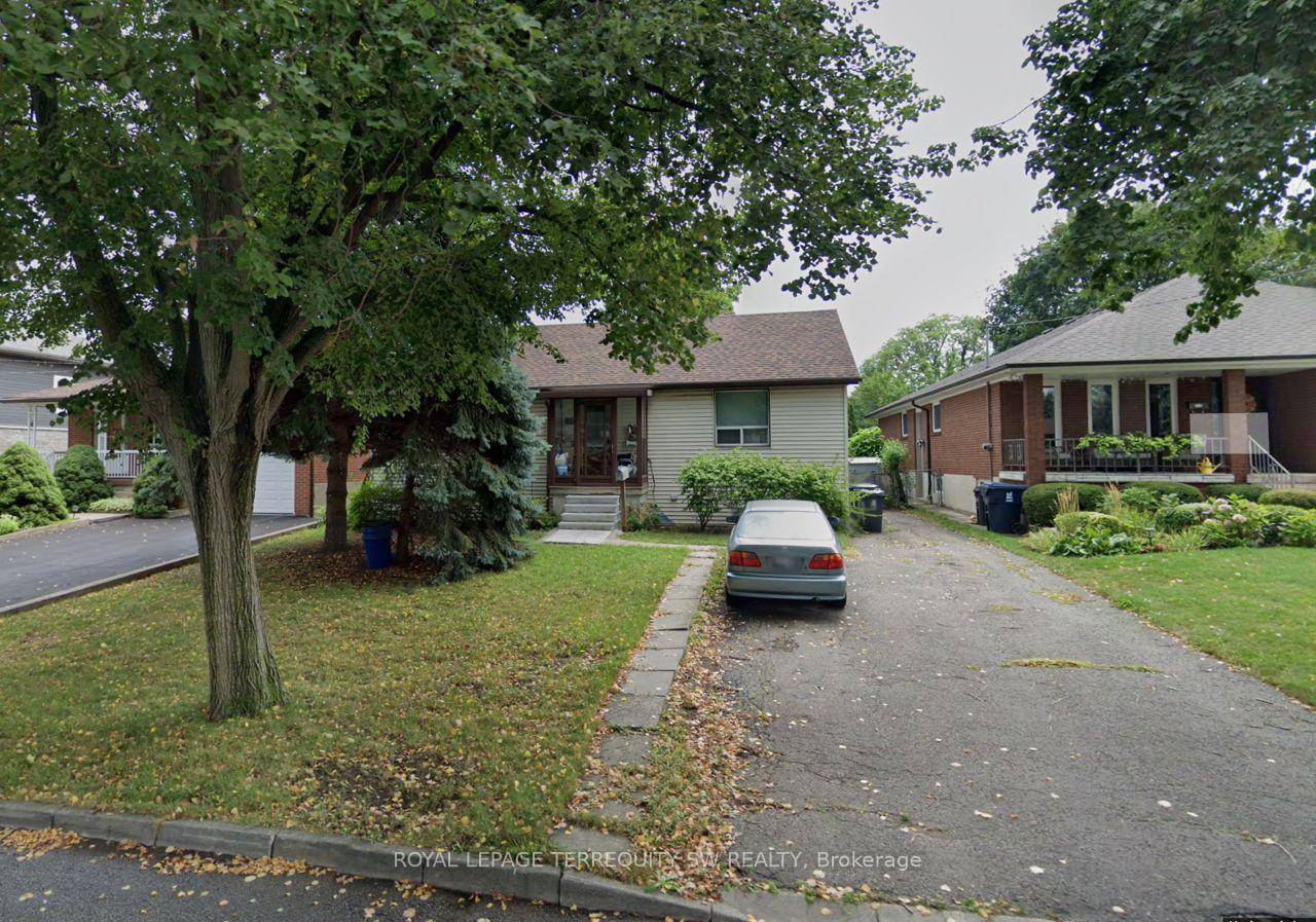 Opportunity knocks in Richview.