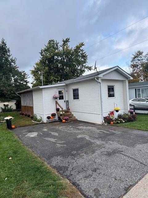 Looking to downsize without compromise or start your next chapter in a peaceful, friendly community ?