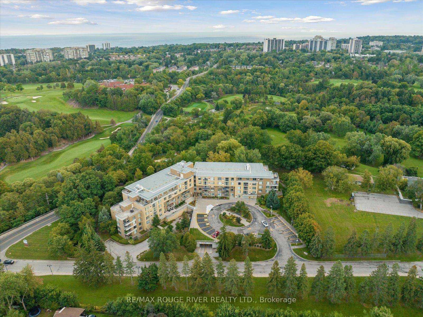 Sunfilled south west facing suite with over 1200 square ft The central living area offers a bedroom on each side plus a den, 2 full washrooms, and a Juliette balcony ...