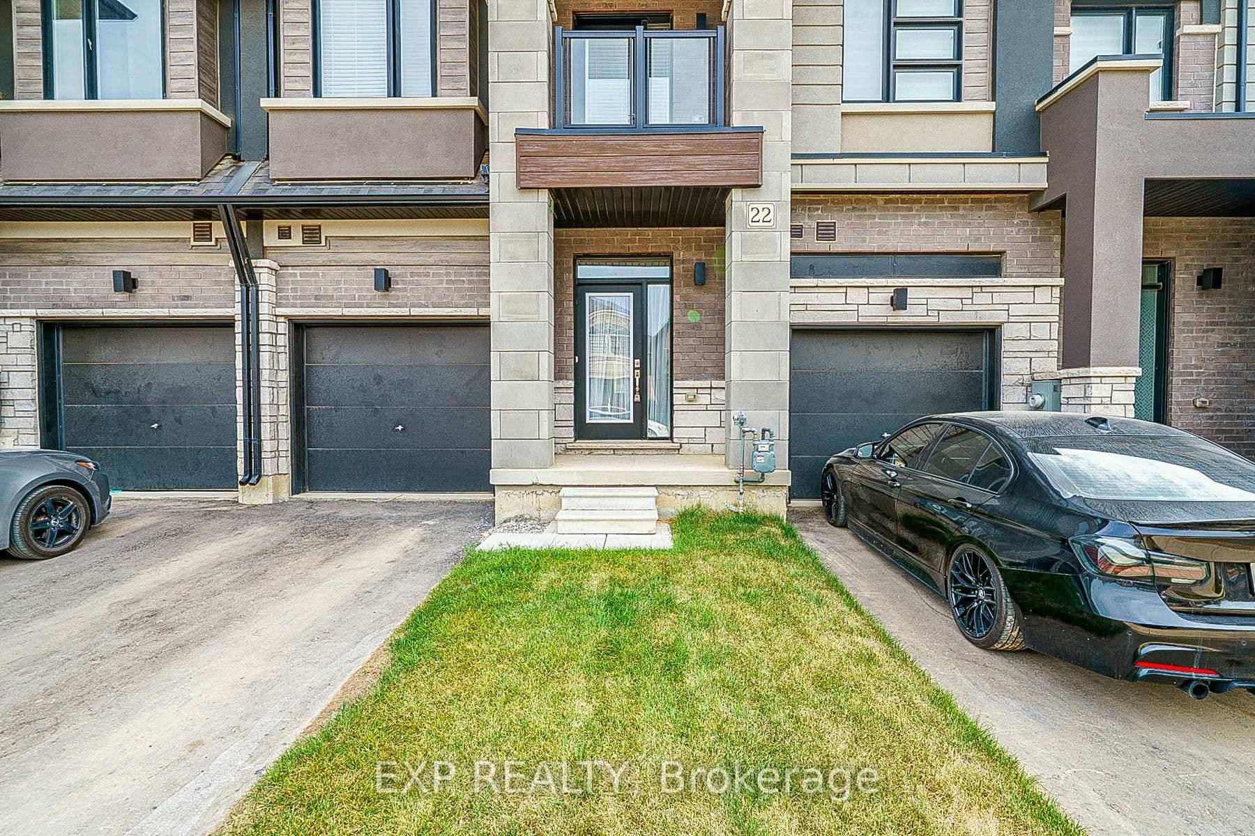 Welcome to your new 1 year new awesome home in one of Brantford's most desirable communities !