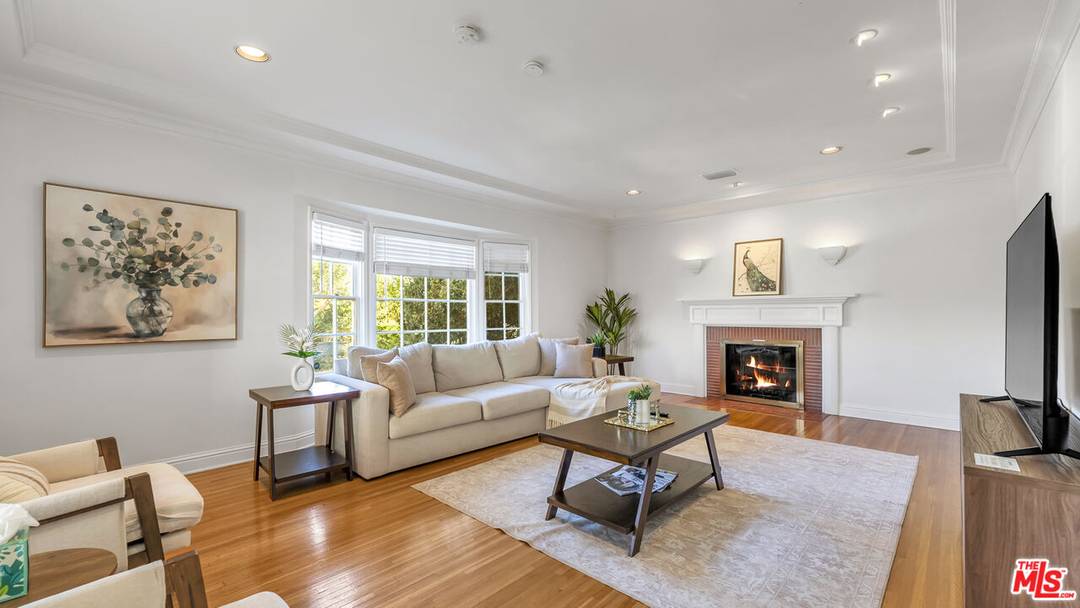 10575 Holman Ave 4BR Westwood La