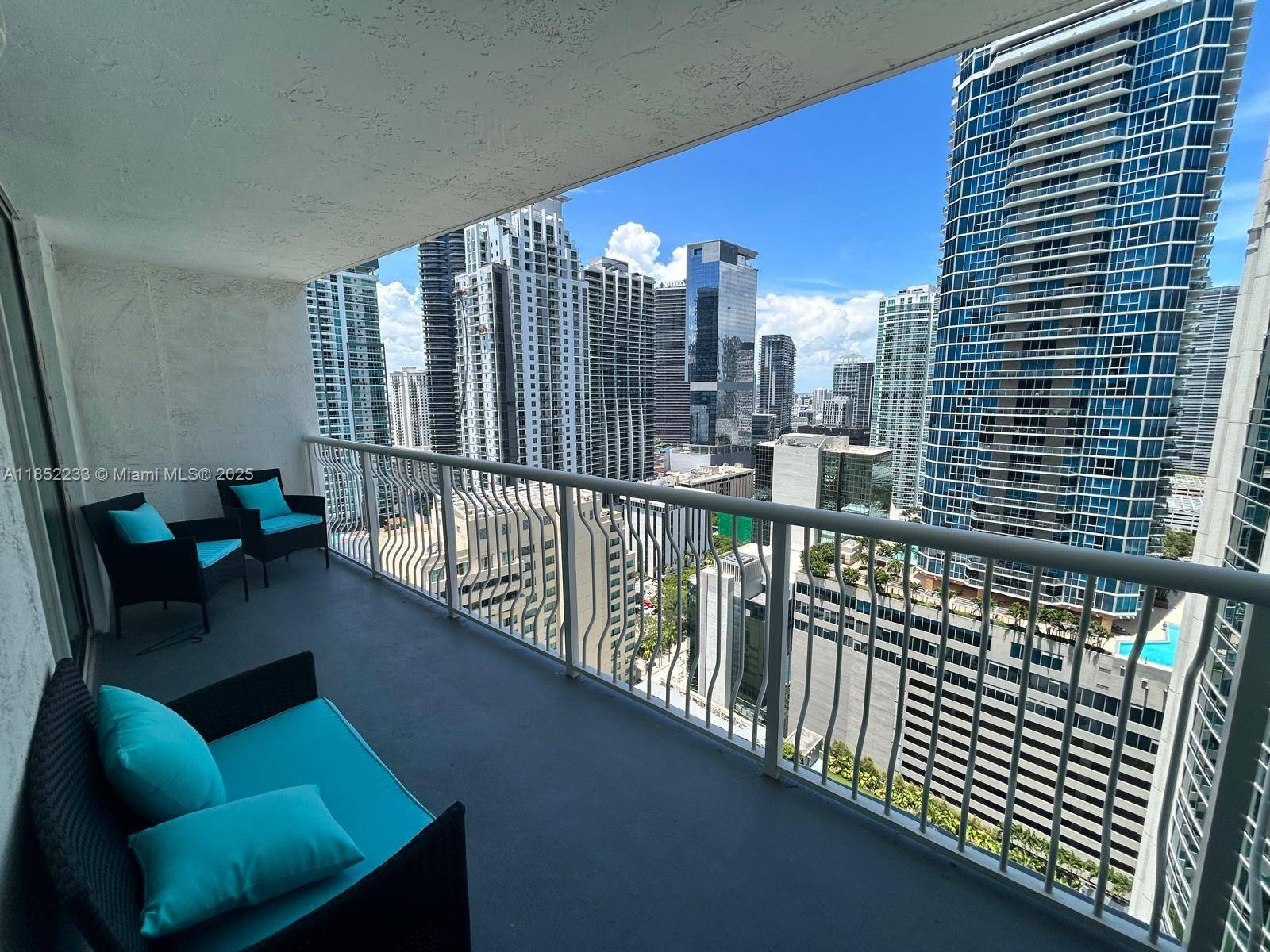 Experience ownership in one of the few Brickell buildings where Short Term Rentals are legally permitted.