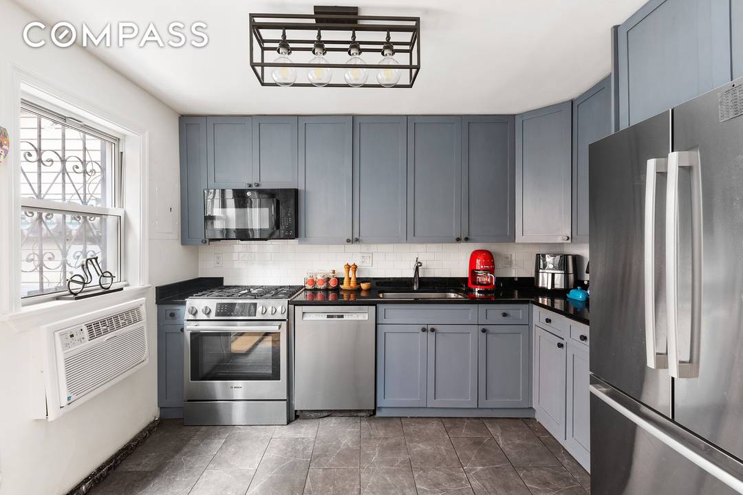 Investor friendly duplex condo with private garden in the heart of West Harlem !
