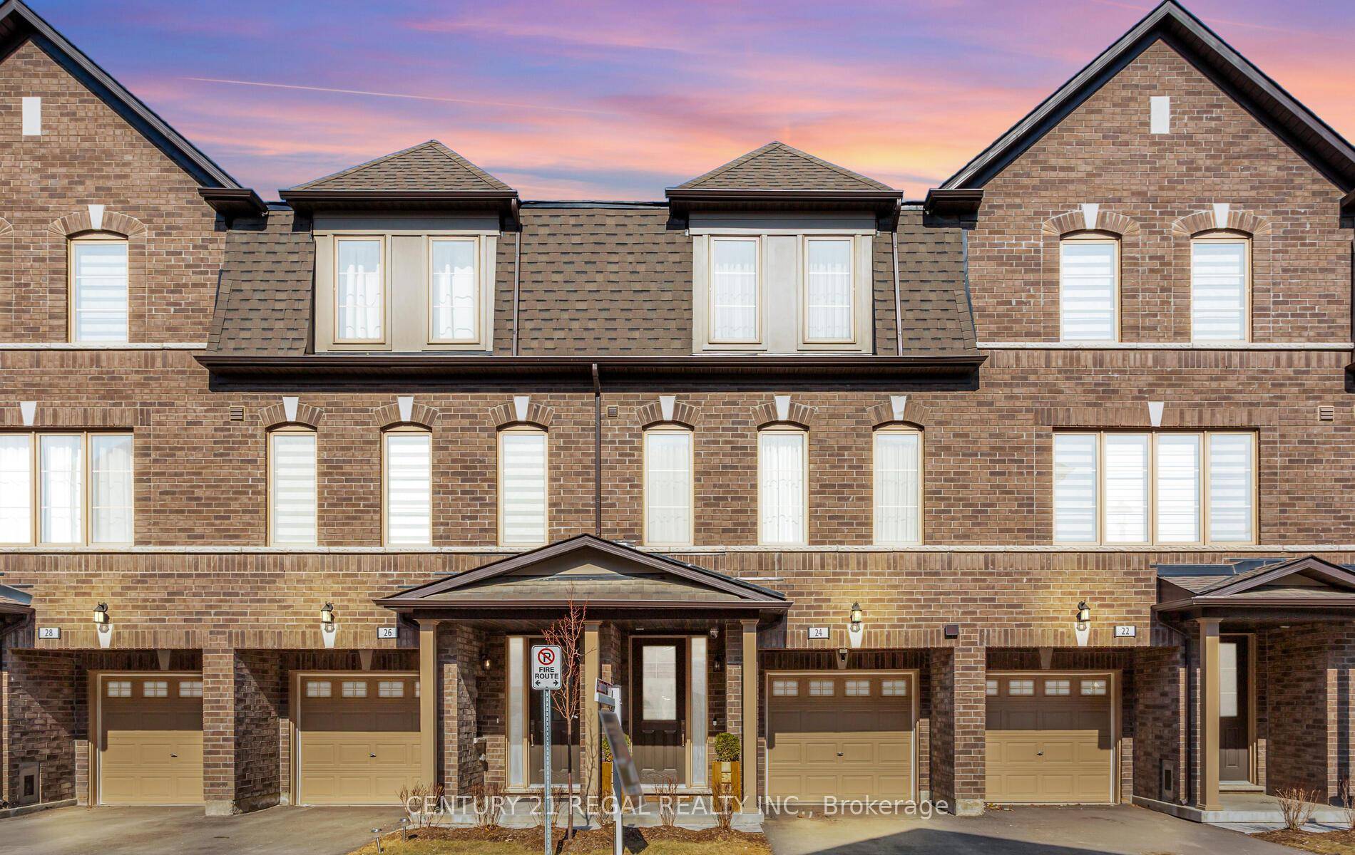 Welcome to 24 Arcola St !