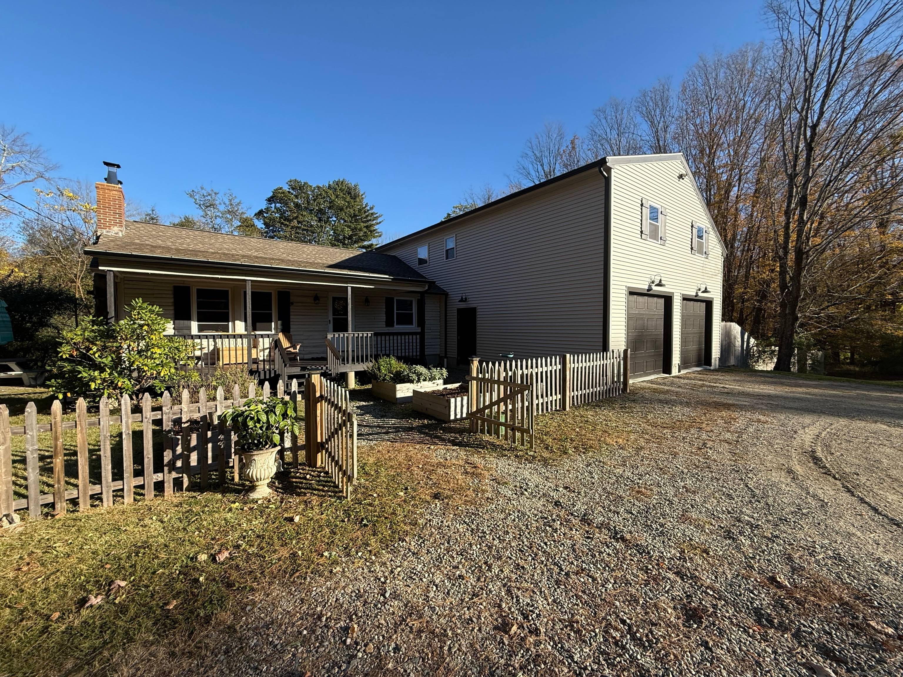 This Log sided, Cape Colonial, home has had a complete renovation in the last 3 years.