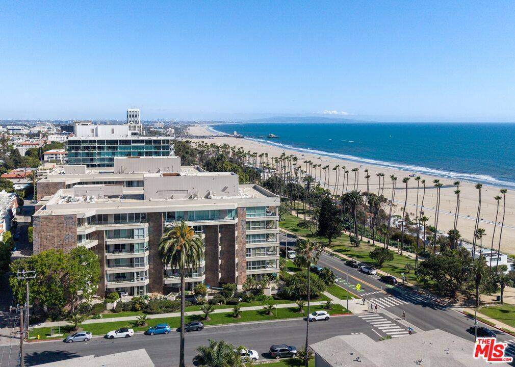 515 Ocean Ave 2BR Santa Monica La