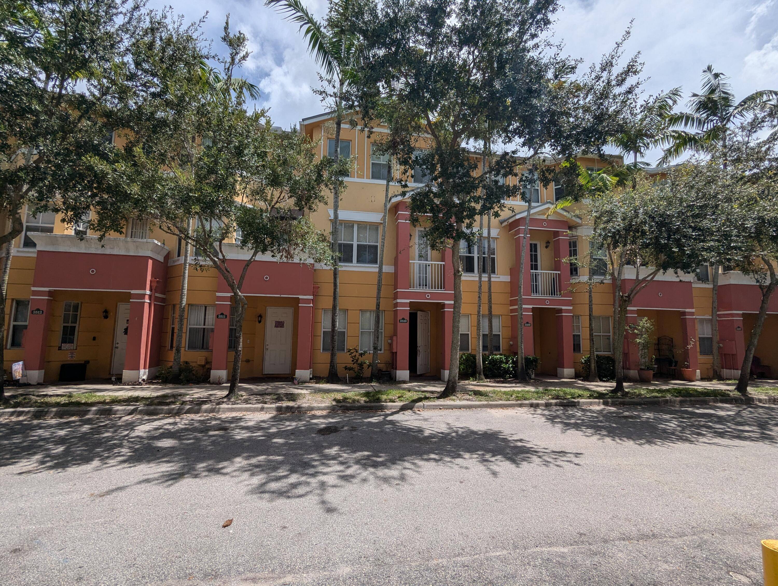 3 Bedroom, 3 1 2 Baths, New Roof recently installed, great location, gorgeous home !