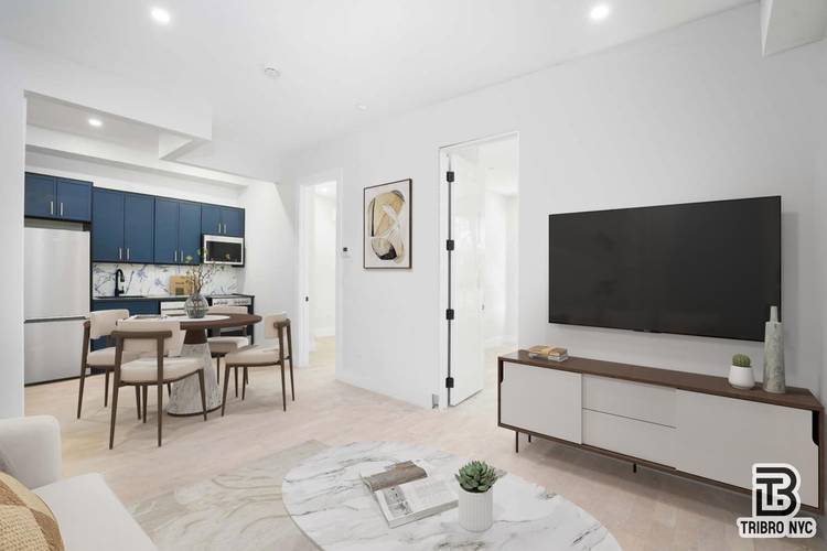 Next Level Williamsburg Living Stunning 2BR 1BA with Shared Roof Deck amp ; Laundry In BuildingThis isnt just an apartmentits your private perch above Williamsburg.