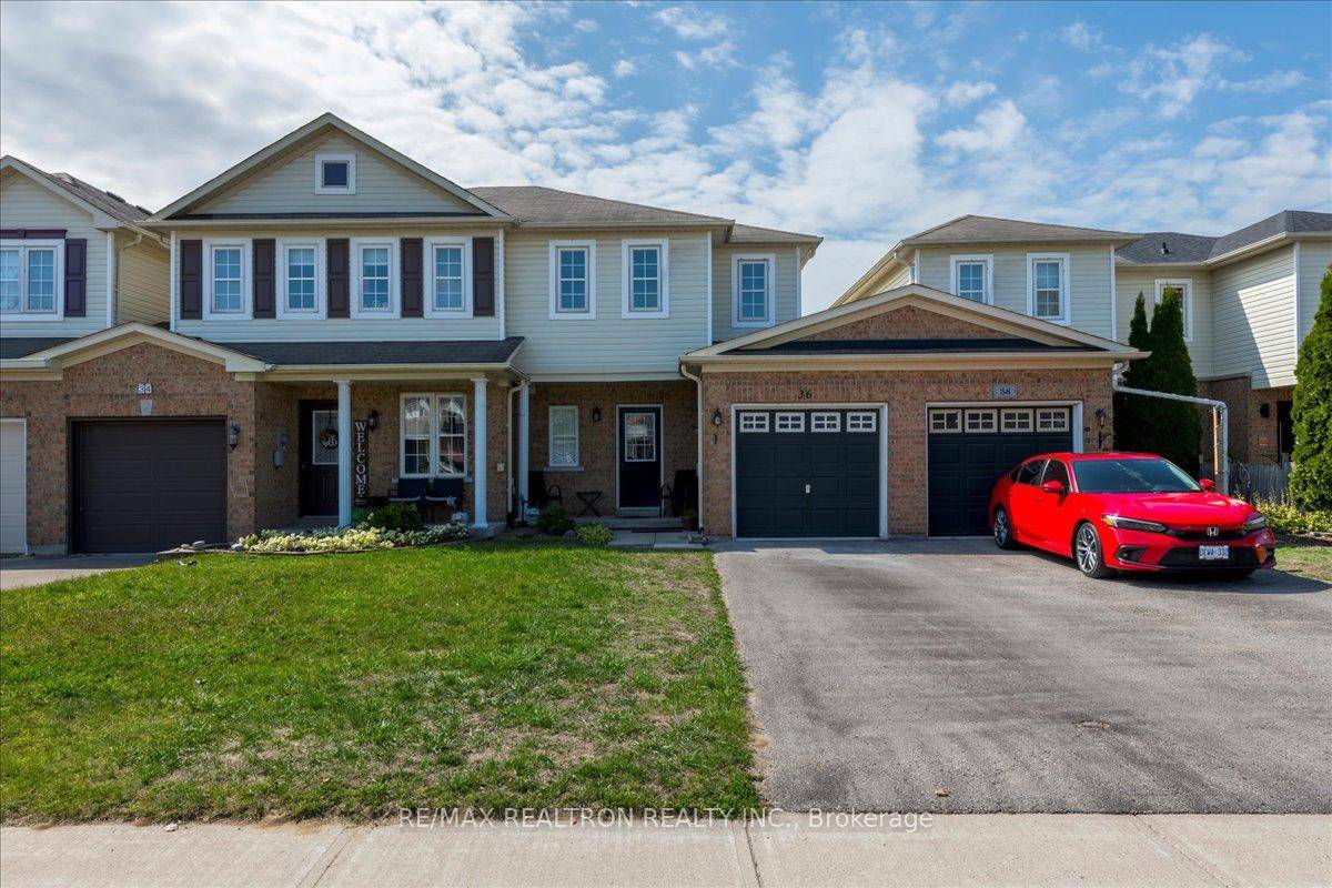 Welcome to this charming three bedroom, one and a half bathroom townhome that makes a wonderful starter home or investment opportunity.
