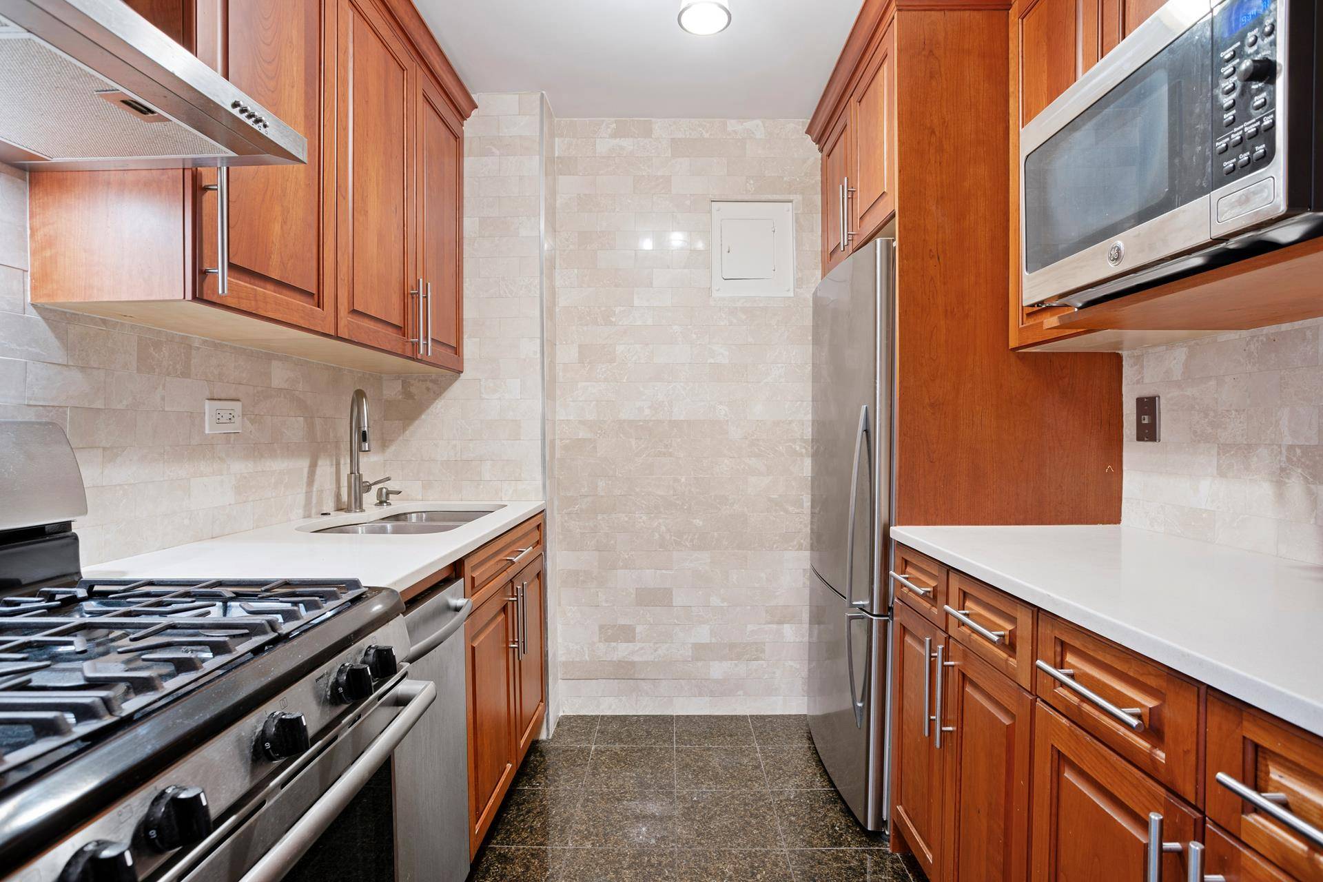 Renovated, Fantastic Light and Exposure facing Broadway One Bedroom for Rent !