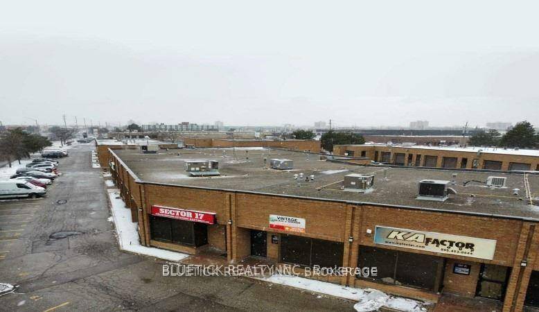 Great Starter Unit, One Drive In Door, 10 Office And 90 Warehouse.