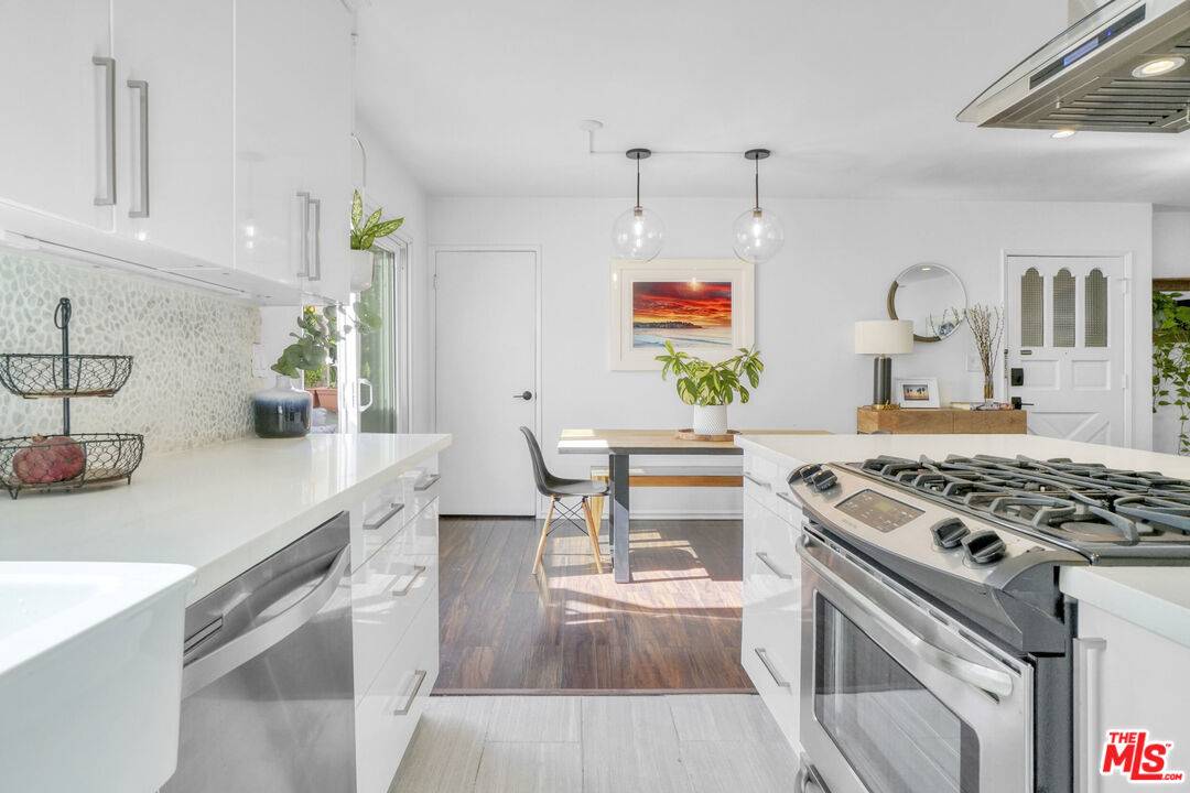 1315   Stanford St 2BR Santa Monica La